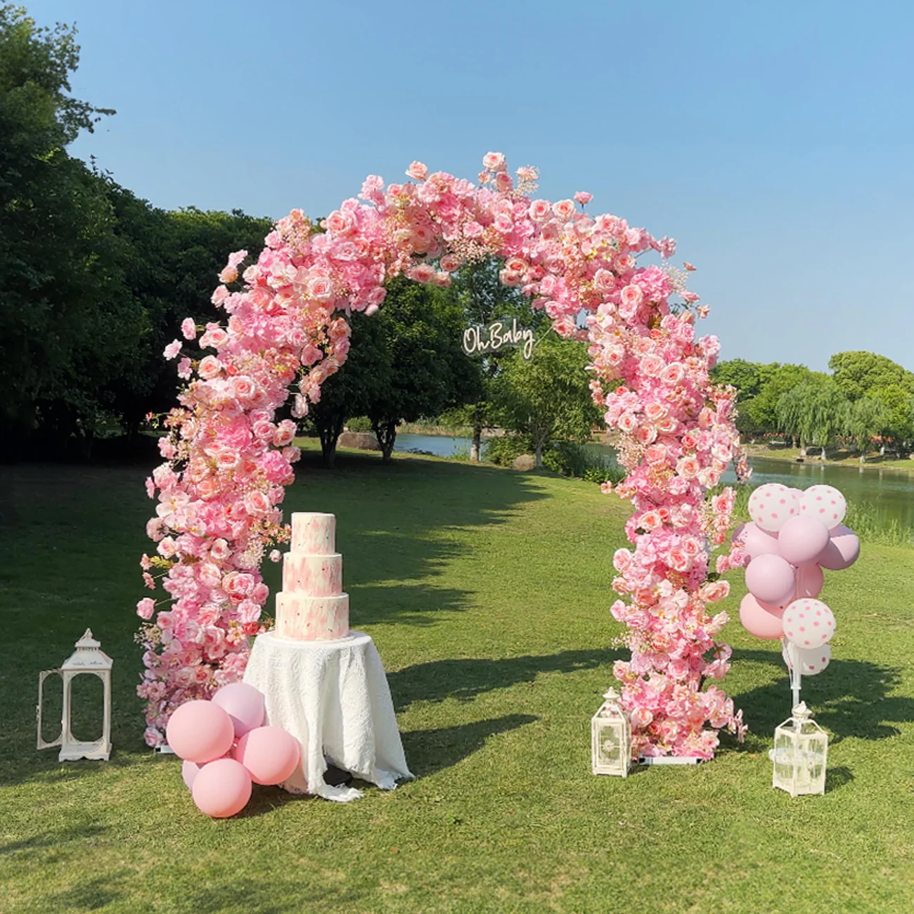 Decoración de la fiesta de bodas de la propuesta de la boda del fondo de flores artificiales del arco de flores