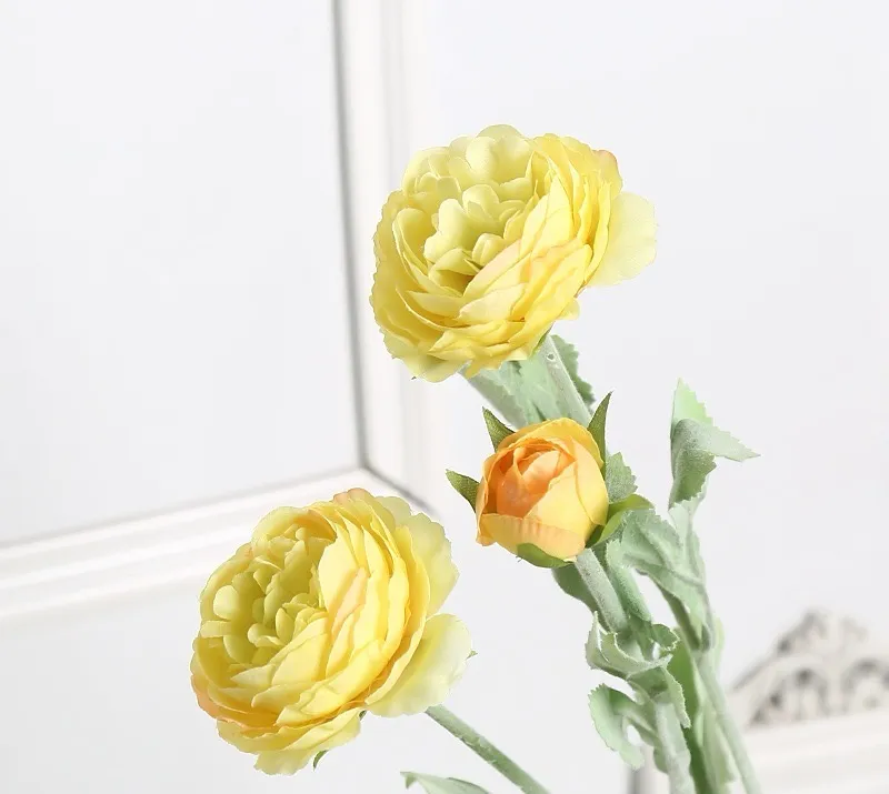 Flor de loto de terciopelo falso‌